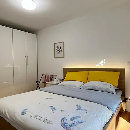Apartament Frankfurt Messe Luxury Business *